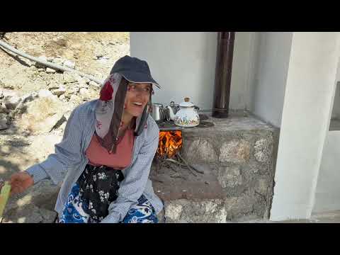 Yükseklerde Köy Hayatı Sert Kışa Hazırlık
