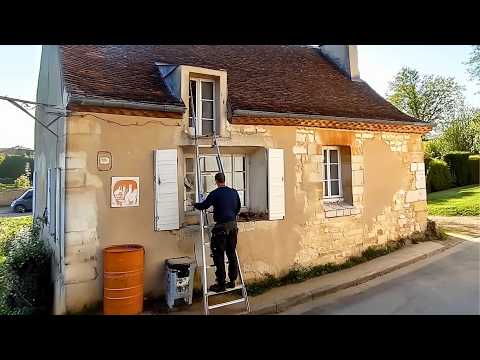 Couple Spends 240 Days Renovating Old House Back to New