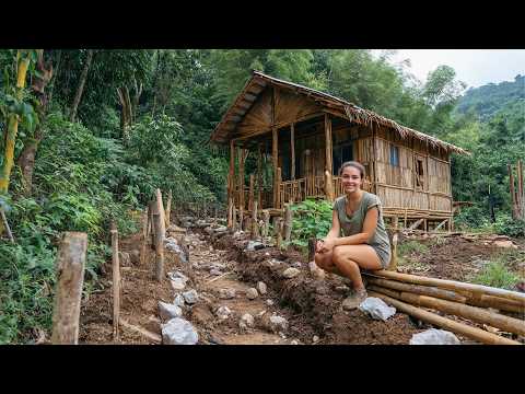 Young Woman Builds FARMHOUSE in the Jungle in 1 Year Start