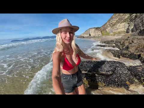 ONLY DAYS TO EXPLORE BURNY ISLAND WD Camping Oysters