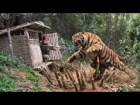 Attacked unexpectedly by wild animals panic and run