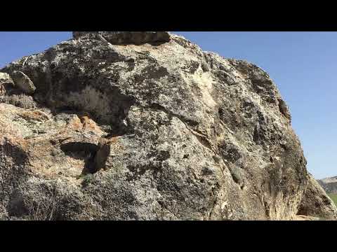 Yığılı Tepe Sır Dolu