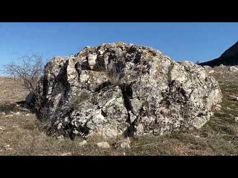 TEPEDEKİ ESKİ MEZARLIK ALANI mp4