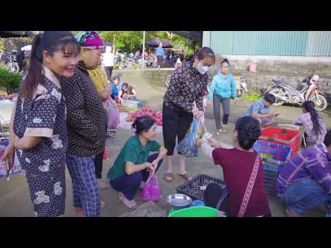 Harvesting Many Wild Forest Birds Goes to Market Sell