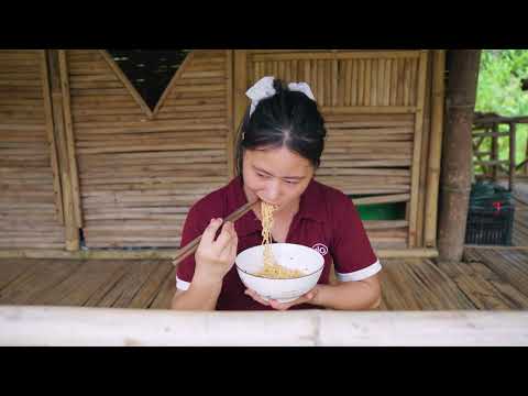 Harvesting Wild Quails from the Forest Goes to Market Sell
