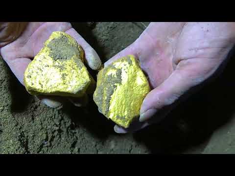 Striking It Rich Gold Gem Bonanza Discovered Outdoors