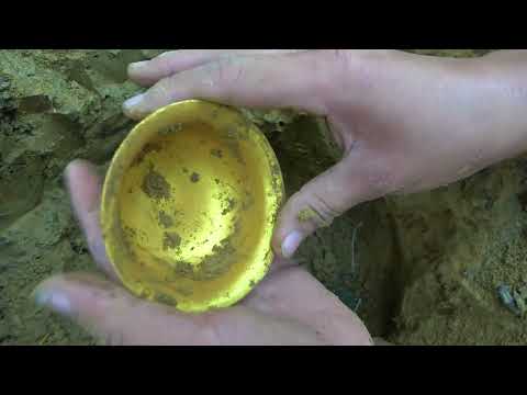 Treasure Hunt Unexpectedly Discovered Mysterious Treasure