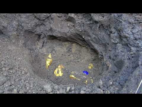 Unexpectedly discovered treasure clues left by gold miners