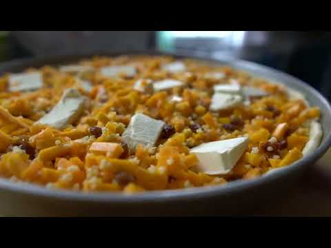 THE VILLAGE LIFE IN TATARSTAN Making pumpkin belesh Tatar