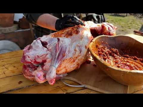 Unique Preparation Of Crispy Chicken With A Whole Lamb A