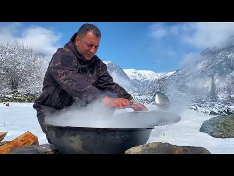 JUICY BEEF WITH VEGETABLES IN A CAULDRON RELAXING COOKING