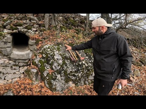 Tarihi Bölgeden Osmanlı Dönemine Ait Antika Define Bulduk
