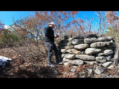 Bölgede Yaşamış Eşkıyalardan Kalan Tarihi Defineyi Buldum