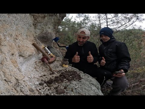 İşaretler ve Dedektörler İle Zengin Roma Definesi Buldum