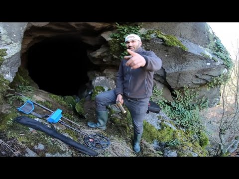 Terk Edilmiş Eşkıya Mağarasında Define Buldum