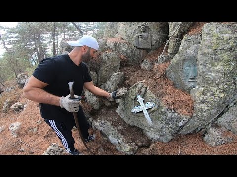 Tılsım İşaretli Define Kasası Çok Zengin Çıktı