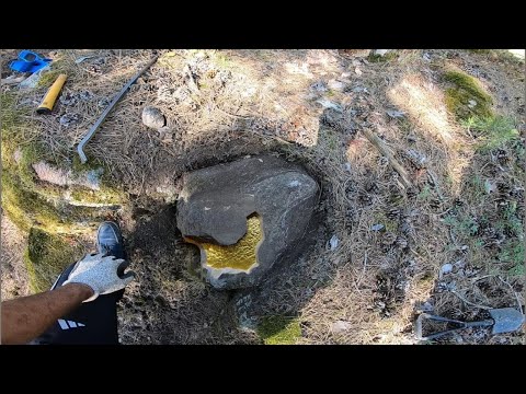 Define Kasası Kaya Kartal Figürü Altında Çıktı