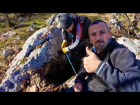 Defineciler Birleşti! Yer Altına Açılan Gizemli  Bölge