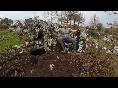 Koltuk Taşının Sağında Bulduğum Harika Defineyi Çıkardım