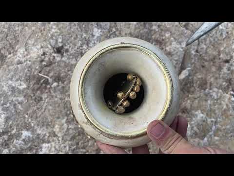 WE FOUND A REAL TREASURE / WE WERE RICH