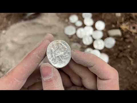 Treasure Hunt with Metal Detectors. / Top 5 Treasures Found by Chance