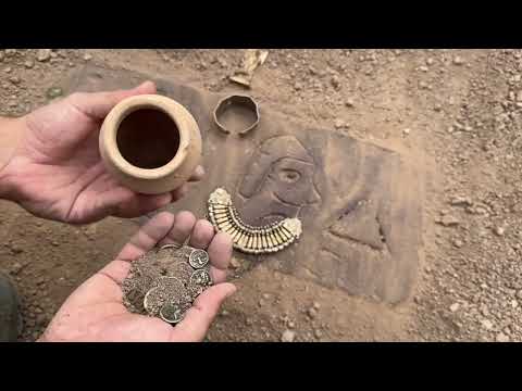 [ 3 Strange Treasure Hunts With A Metal Detector ] We Found Treasures Inside The Carved Rocks