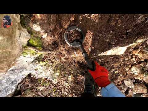 Define Kaya Kasasından Çıkan 4 Adet Madalyon, Define Bulma Anı, Treasure Find Moment #12