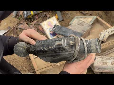 We Found A Real Treasure Chest [ Treasure Hunt With a Metal