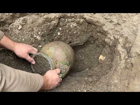 We Found A Very Big Treasure Treasure Hunting With Gold Vision Metal Detector