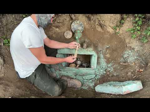 Great Treasure Hunt We Found a Huge 1000-Year-Old Treasure With a Metal Detector