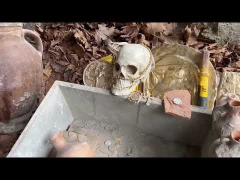 We Found The King's Treasure. / Great Treasure Hunt