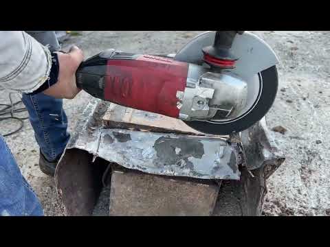 We Found an Abandoned Old Safe! A Big Treasure Hunt. (We Called the Police)