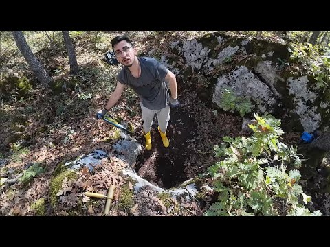 Gizemli Ormanda Define Ararken Bulduğumuz Eser Şaşırttı