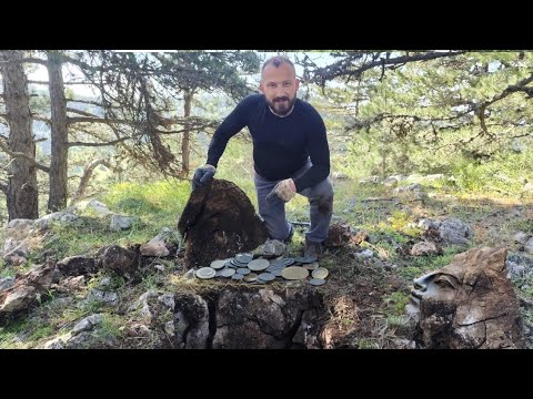 Define Kasasını Açtık İçinden Çıkankar Aklımızı Aldı