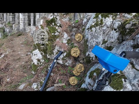 Tarihi Bölgede Muhteşem Güzellikteki Defineyi Buldum