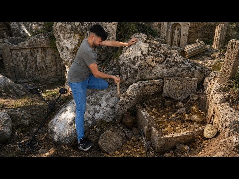 Define Kaya Kasasını Açılmak Bilmedi Hazineye Zor Ulaştık