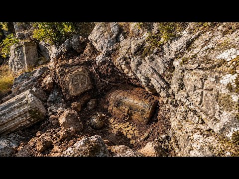 Öylebir Define Kasası yapılmışki Açmak Kolay Olmadı