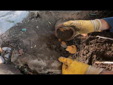 Eşkıya Mağarasından Çıkan Define Dolu Küp