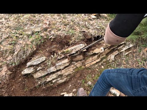 10 Katlı Kayaların İçinde Saklı Defineyi Bulduk