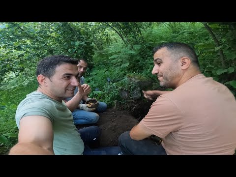 Tarihi Bölgede Çil Çil Altın Define Bulduk