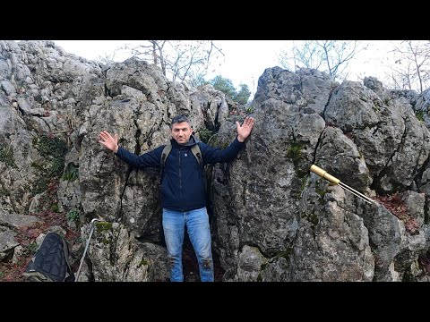 Mahzen Girişini Bulduk Defineler Göz Kamaştırdı