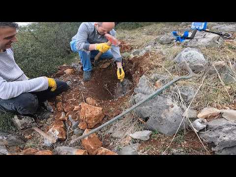 Zirvede Muhteşem Define Takıları Bulundu