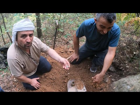 Ormanda Tılsımlı Defineyi Hocayla Çıkartıyoruz